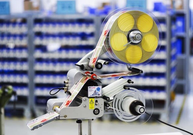 เครื่องติดสติกเกอร์ alpha compact weber